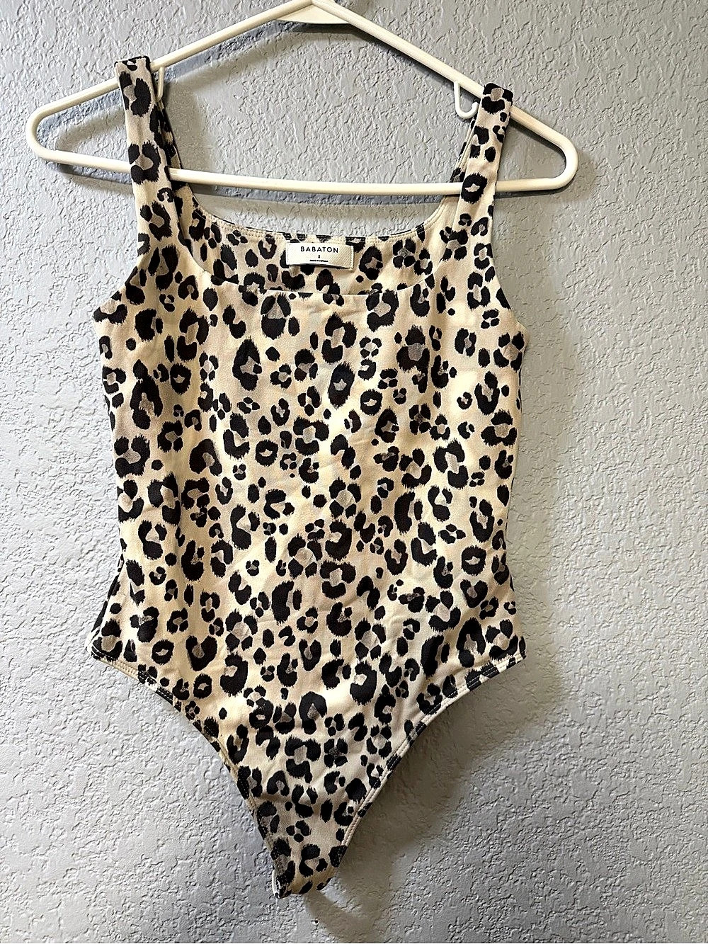 Babaton Leopard Print Bodysuit Animal Print Bodysuit in Brown & Cream Size S